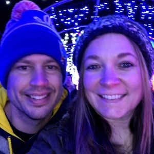 Meet your Posher, Elizabeth